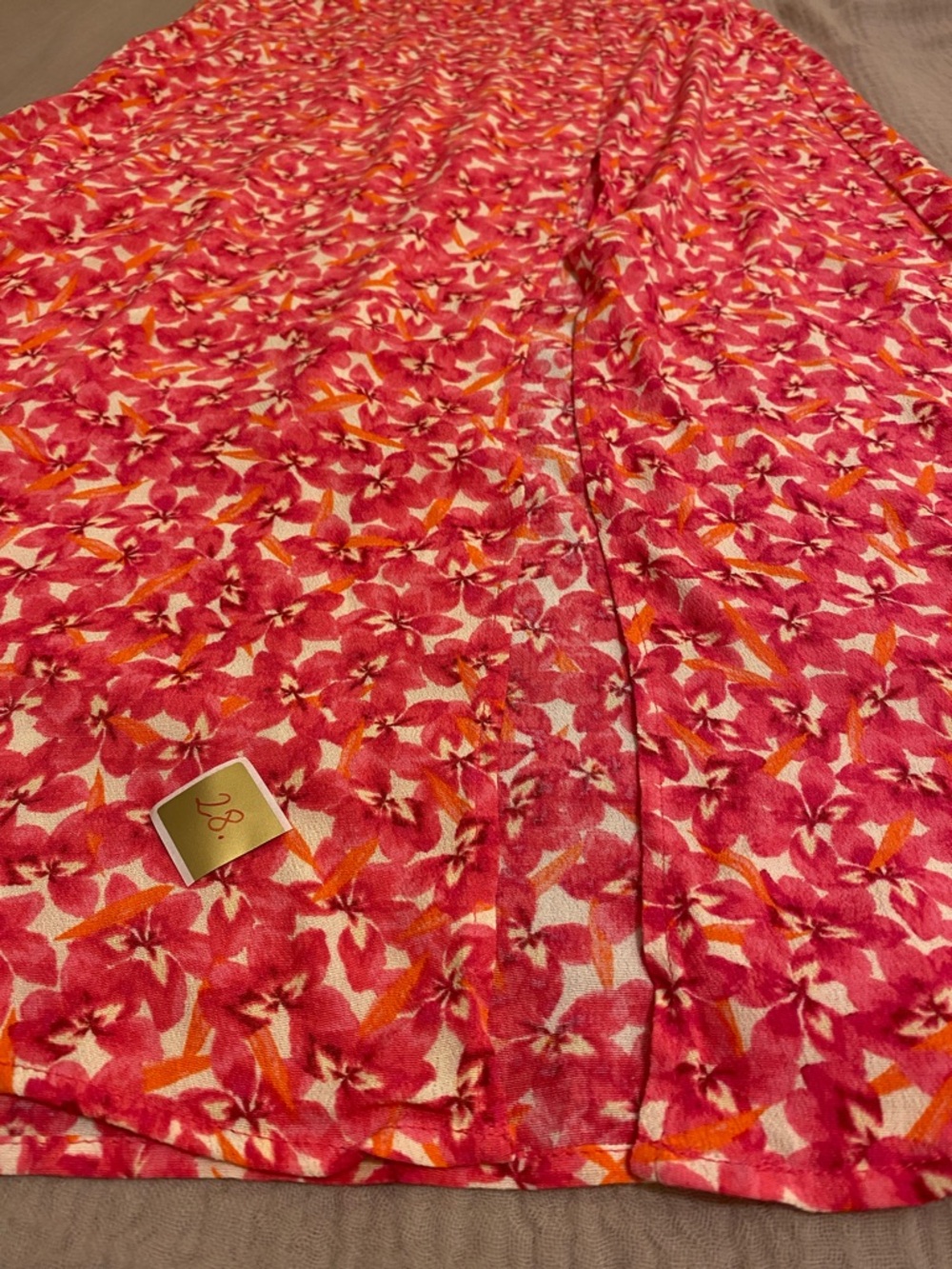 H&M Bright Pink Floral Midi  Skirt. Size 4 - Picture 7 of 7